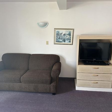 Centennial Motel Sauble Beach Bagian luar foto